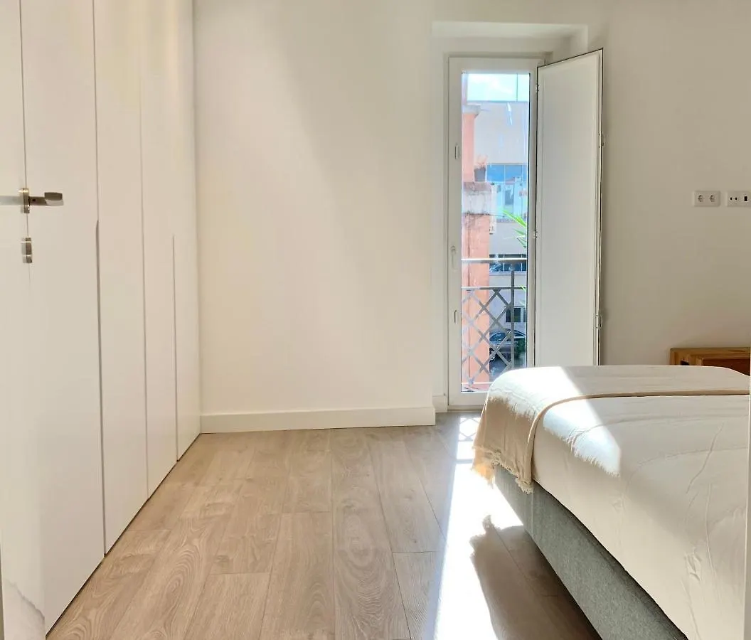 Home Out City Villa Lissabon 0*,